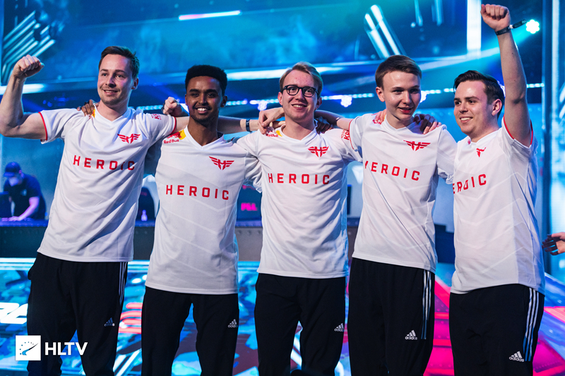 亮相时创造 亮相时创造