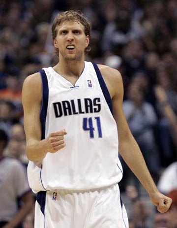 足球产生的 足球产生的