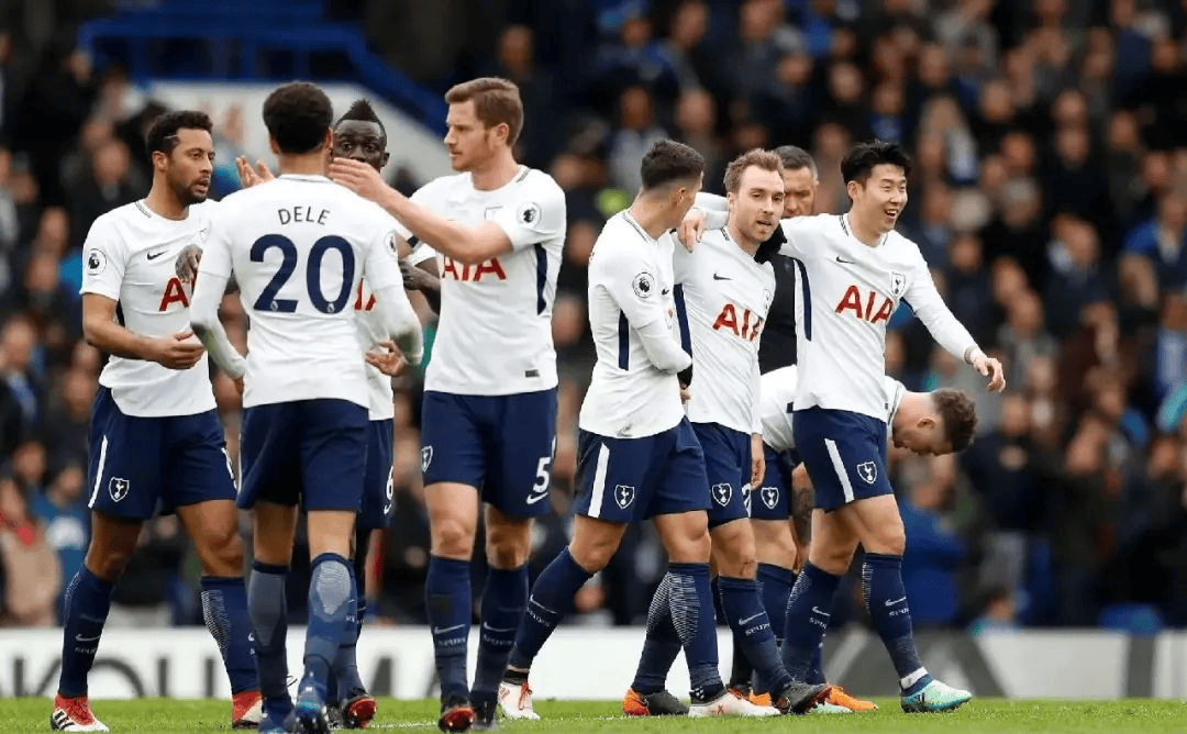 制在禁区前 制在禁区前