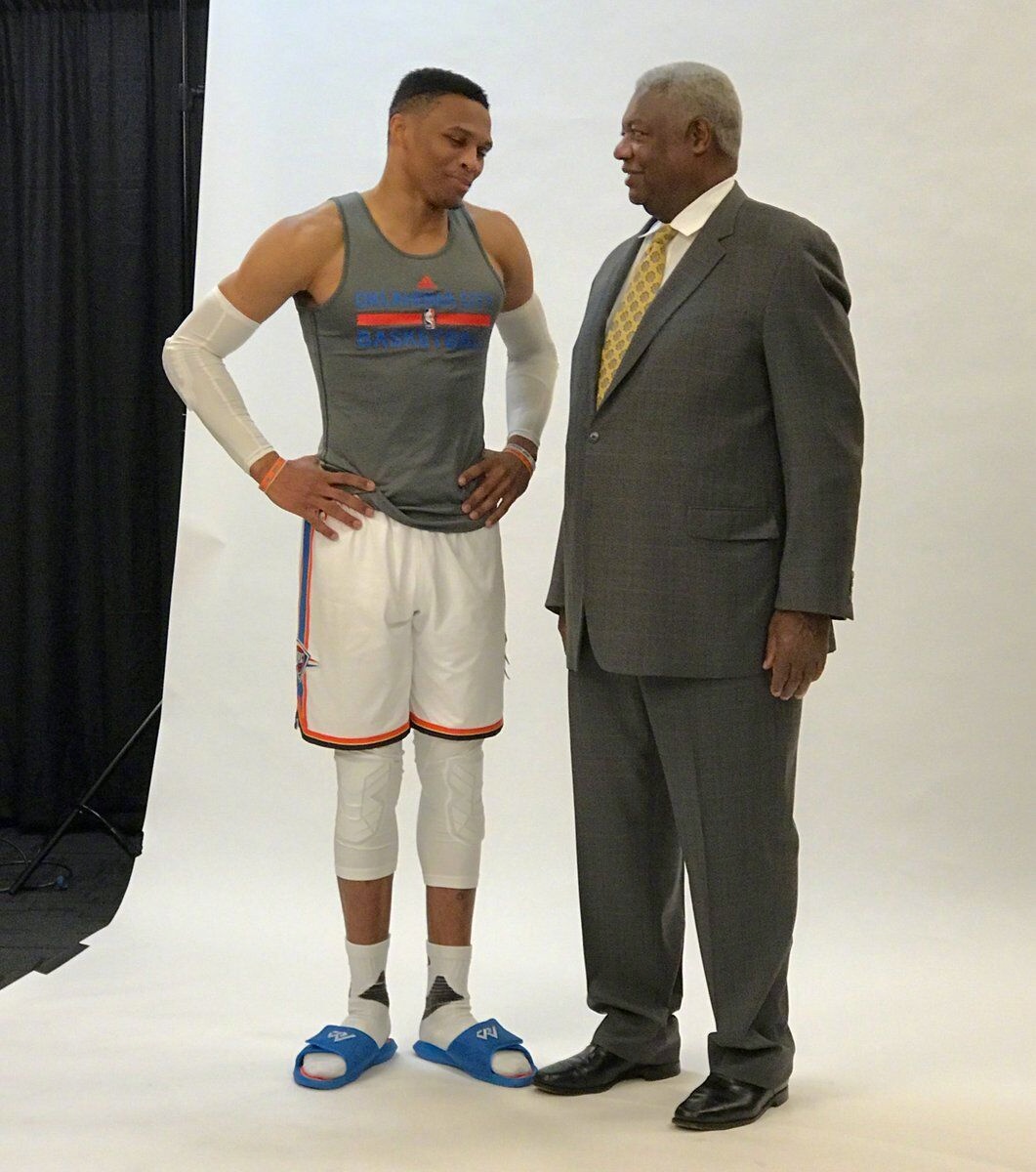 欧足联在碳 欧足联在碳